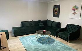 Tudor Apartament